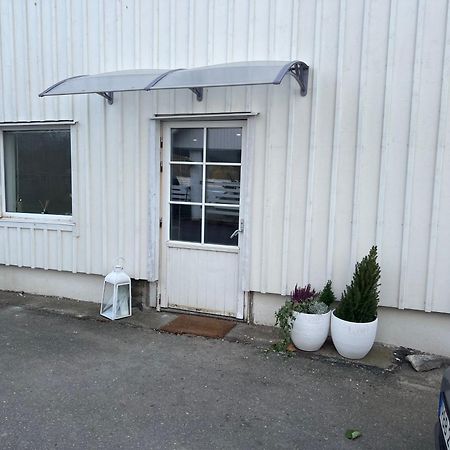 Johannas Ranch Lgh Ovan Stallet Kullavik المظهر الخارجي الصورة