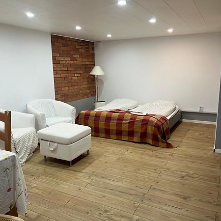 Johannas Ranch Lgh Ovan Stallet Kullavik المظهر الخارجي الصورة